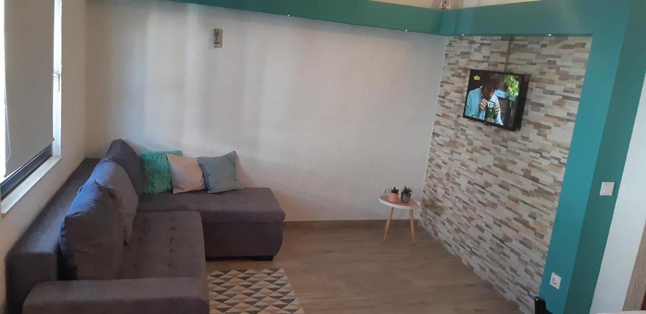 Apartments Lola Biograd Na Moru Ngoại thất bức ảnh