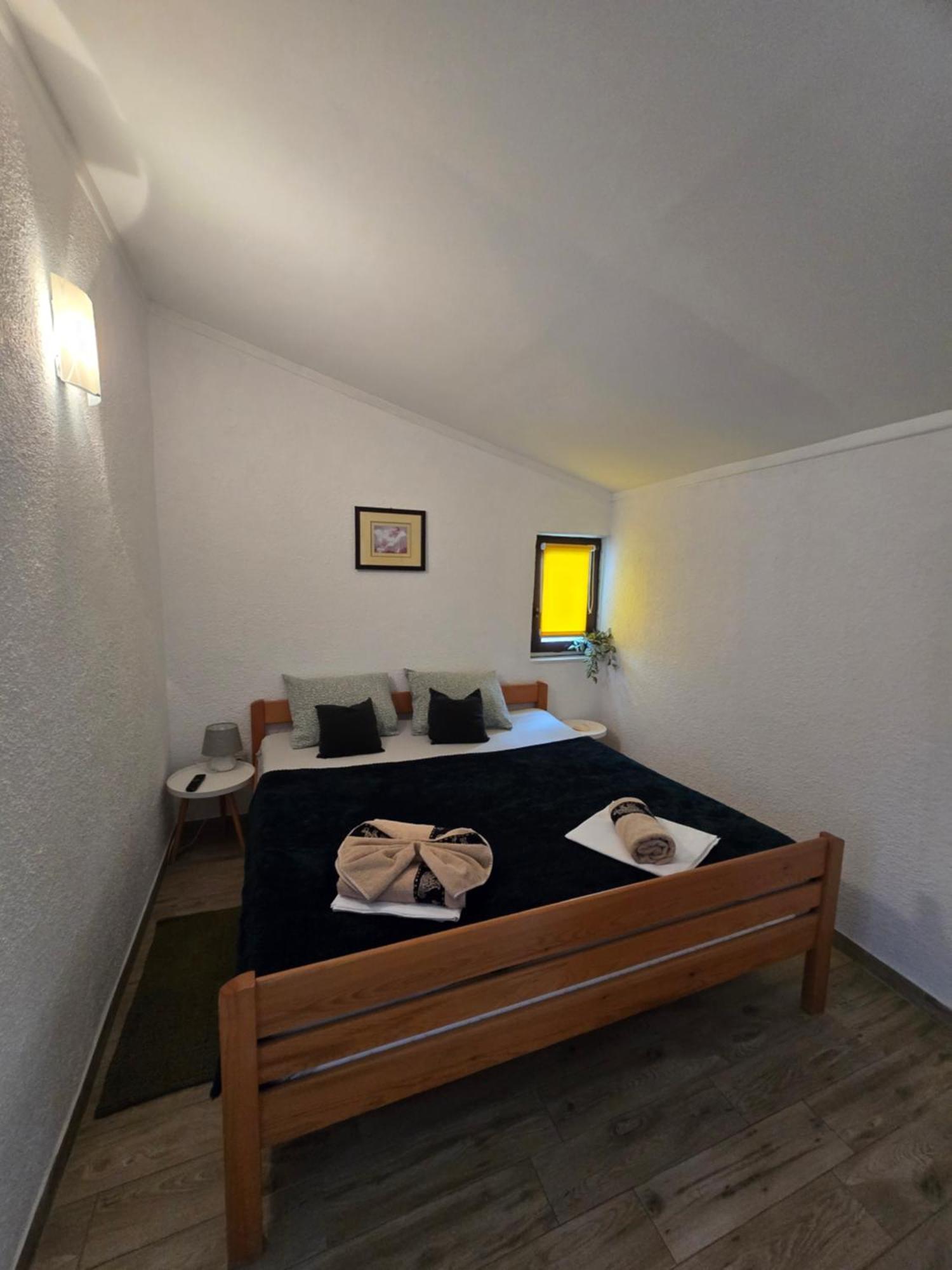 Apartments Lola Biograd Na Moru Ngoại thất bức ảnh