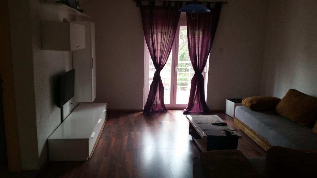 Apartments Lola Biograd Na Moru Ngoại thất bức ảnh