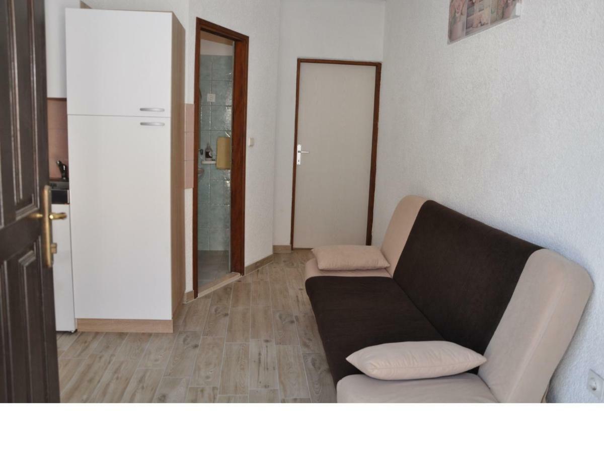 Apartments Lola Biograd Na Moru Ngoại thất bức ảnh