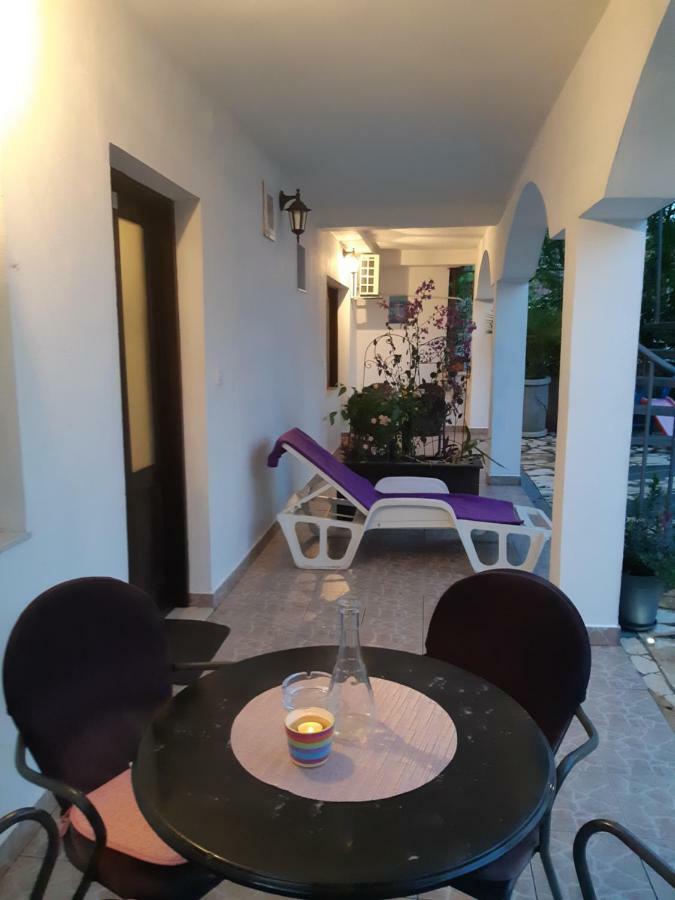 Apartments Lola Biograd Na Moru Ngoại thất bức ảnh